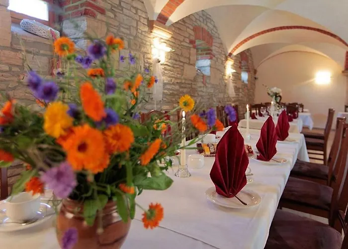 Naturhotel Etzdorfer Hof Schoenburg