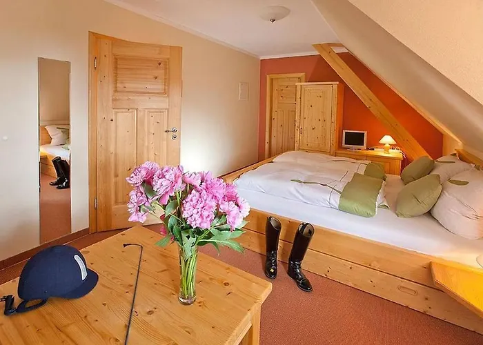 Naturhotel Etzdorfer Hof 3* Schoenburg